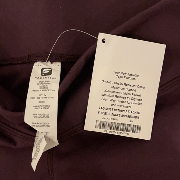Fabletics Cropped Legging - Picture 2 of 2